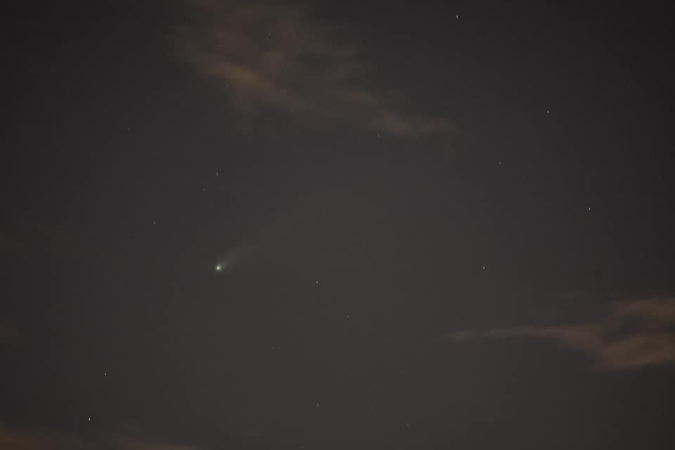 NEOWISE spotted from Princes Town, Trinidad by Anil Seepersad. Image Details: ikon D3400, 300mm, f6.3, ISO800. The photographer noted that he had to find it with a wider lens & binoculars first, then zoomed in.