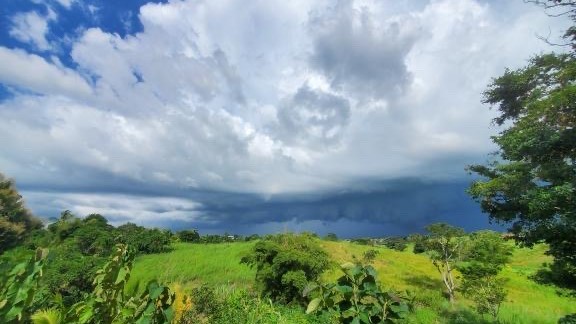 Tropical Wave 04 Forecast To Bring Increased Cloudiness, Showers Into ...