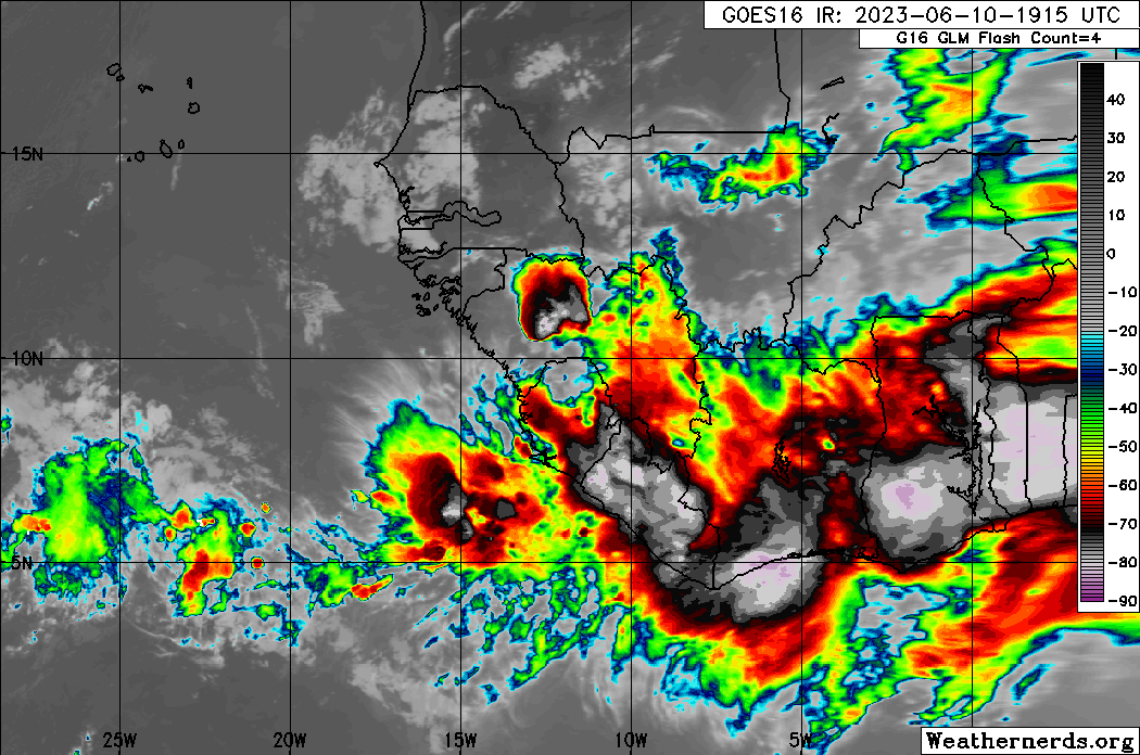 Moderate to strong convection ongoing along the western coastal areas of Africa, with the next tropical wave likely straddling the west coast. (Weathernerds.org)